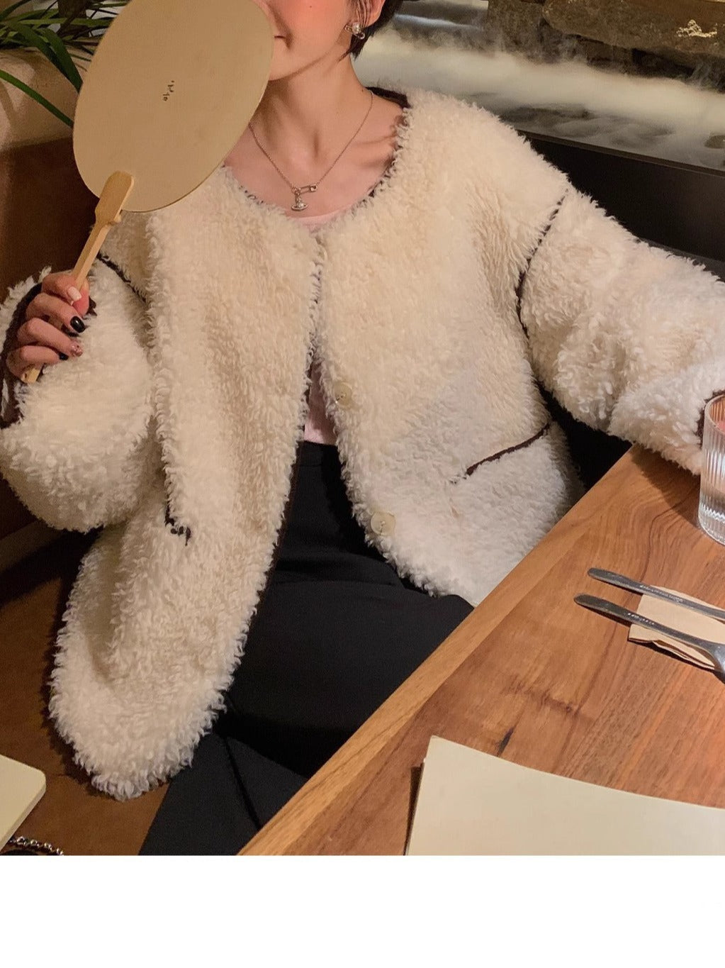 韓国ファッション SELCA-ボアホワイトジャケット-2023aw-ou53-013