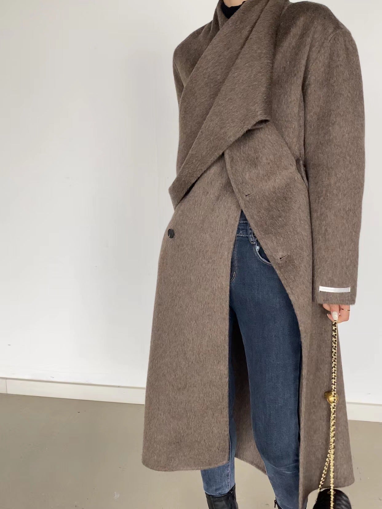 韓国ファッション SELCA-スカーフ風ダブルボタンロングコート-2023aw-ou44-025