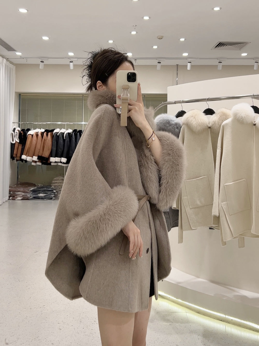 韓国ファッション SELCA-ファーカシミアウールケープコート-2023aw-ou39-04