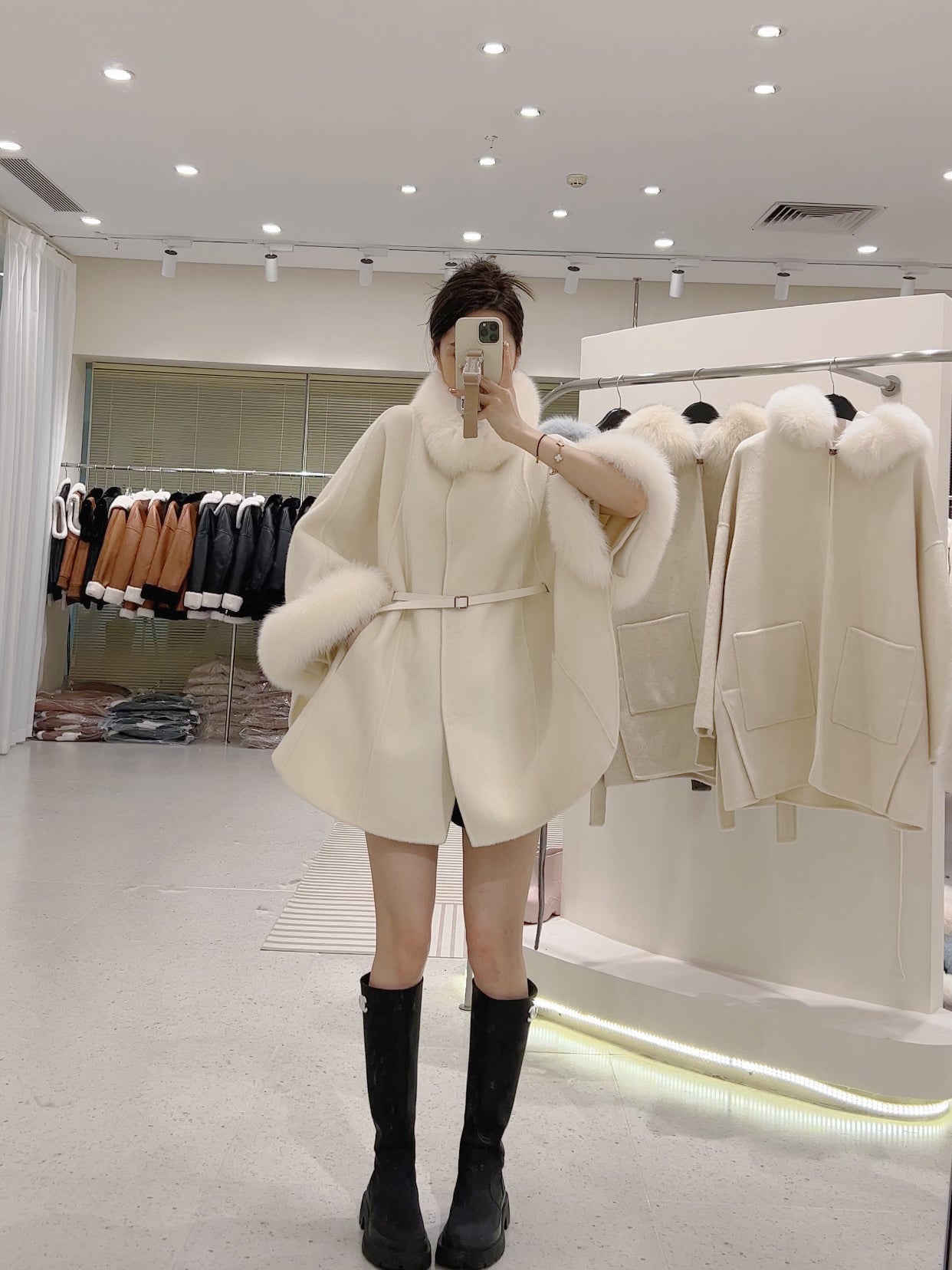 韓国ファッション SELCA-ファーカシミアウールケープコート-2023aw-ou39-013