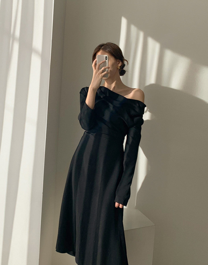 韓国ファッション SELCA-オフショルダーシンプルワンピース-2023ss-op40-034