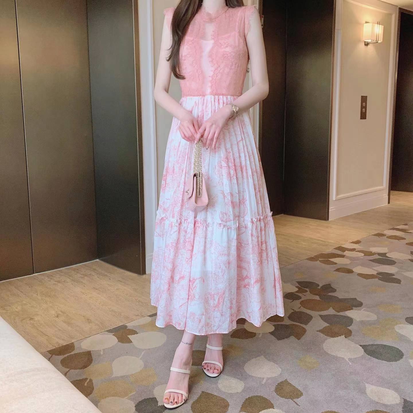 韓国ファッション SELCA-レース切替フラワープリーツワンピース-2023ss-op36-03