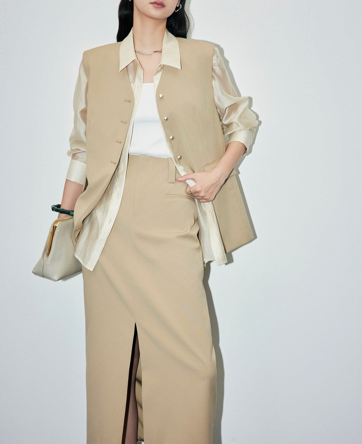 韓国ファッション SELCA-Vネック ノースリーブスリーピース-2024ss-0019-02