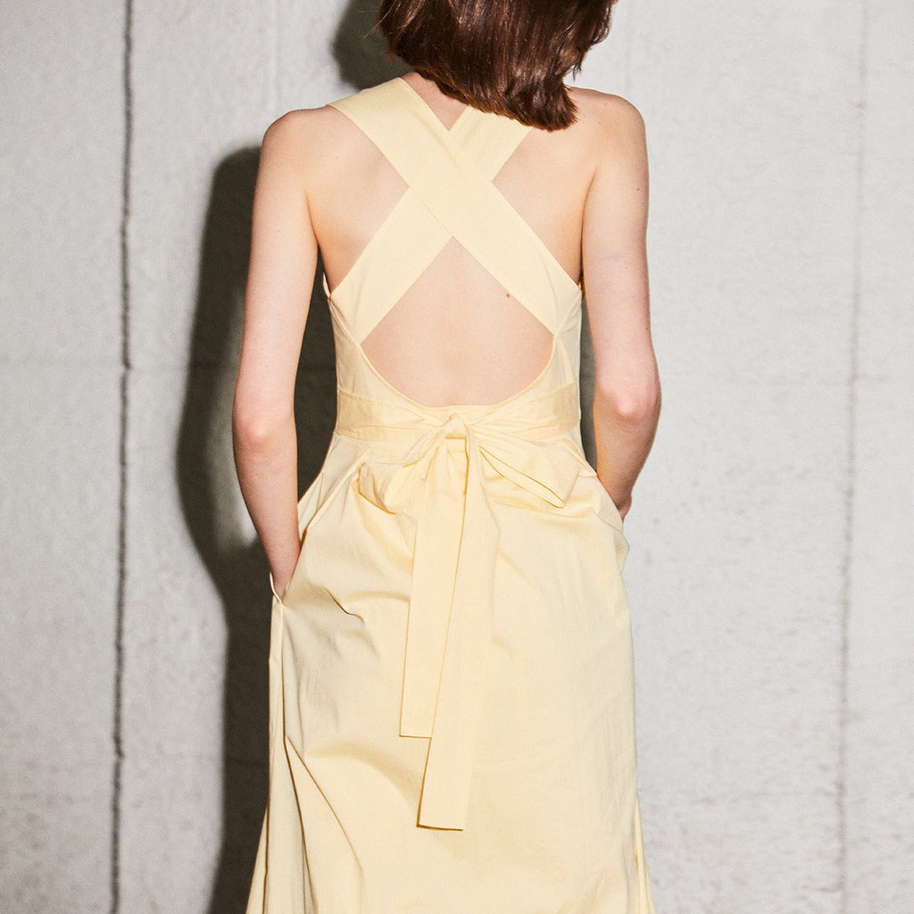 韓国ファッション SELCA-クロスオープンバックワンピース-2024ss-0063-04