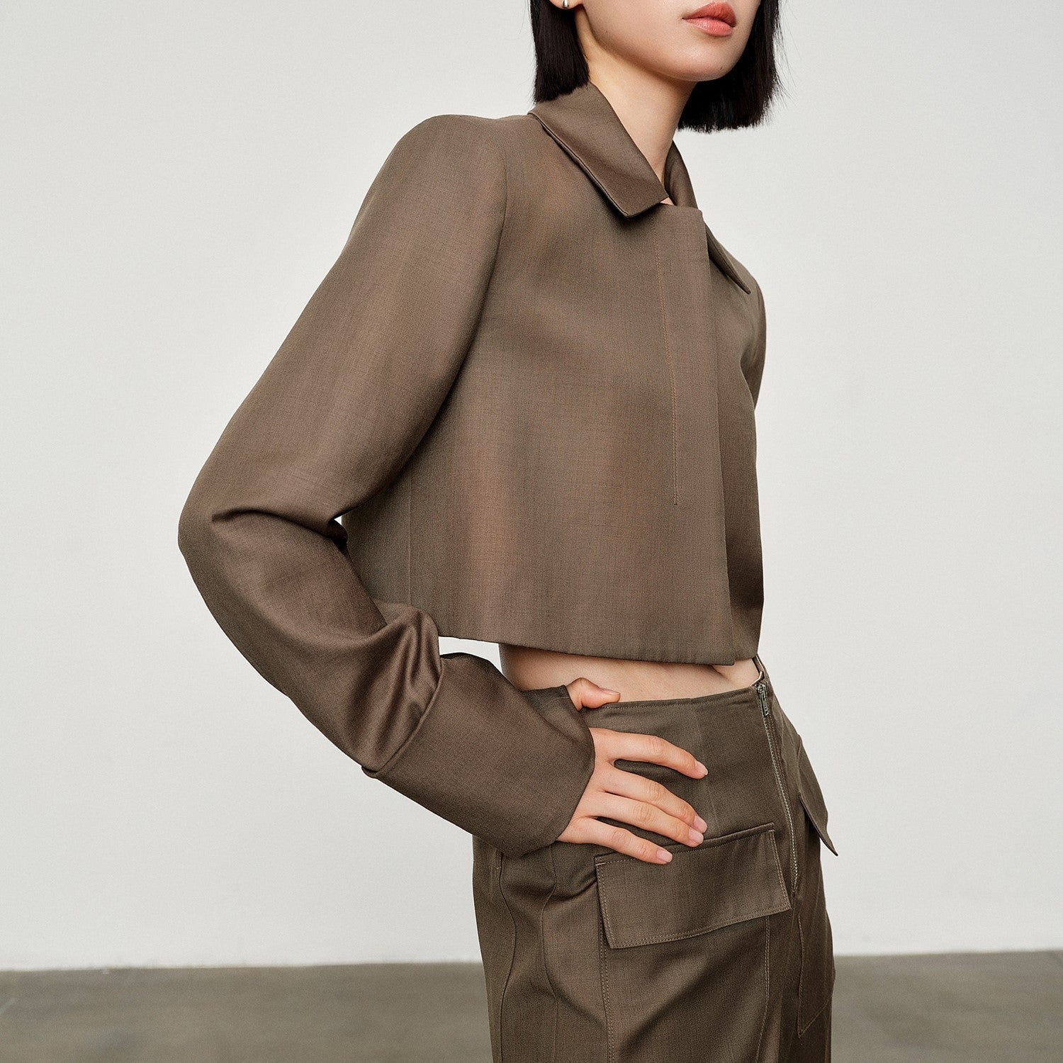 韓国ファッション SELCA-ピンクブラウンショートスーツ-2024ss-0018-010