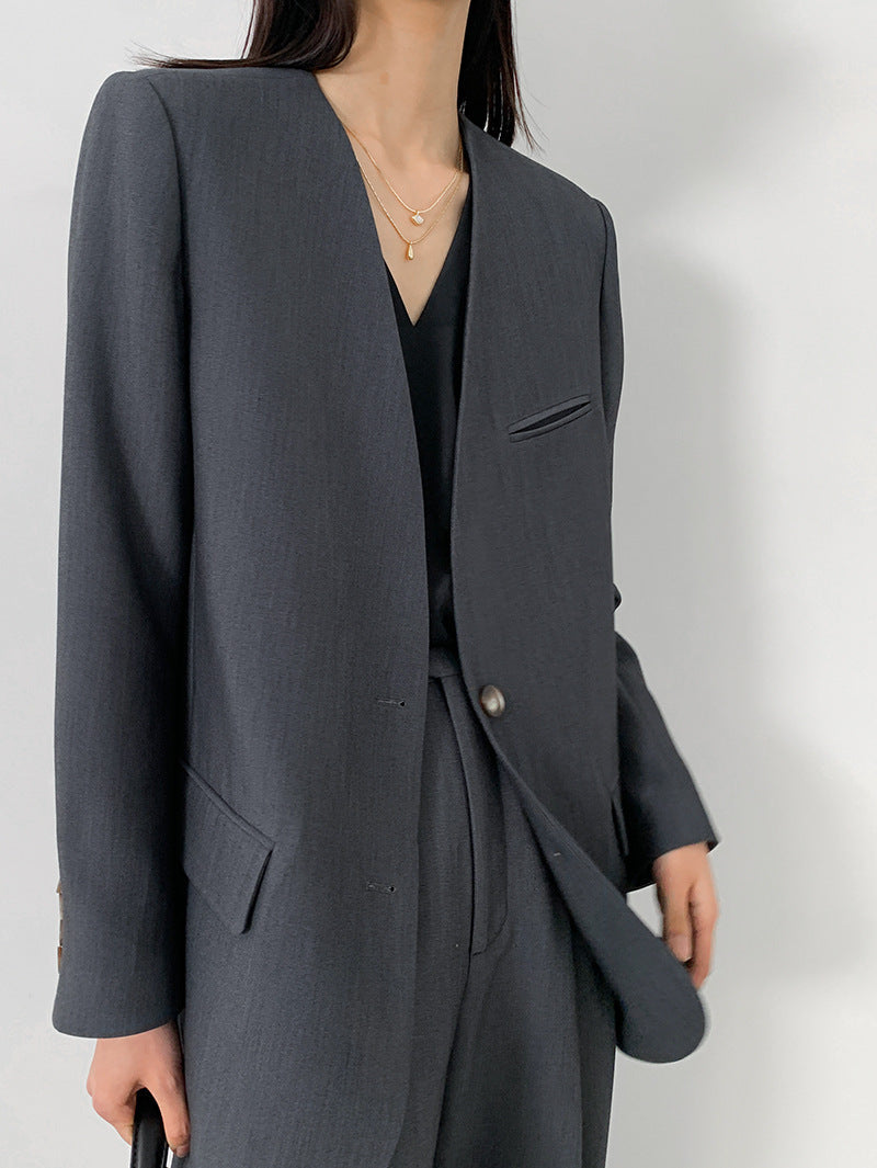 韓国ファッション SELCA-ノーカラーグレーセットアップ-2024ss-0017-08