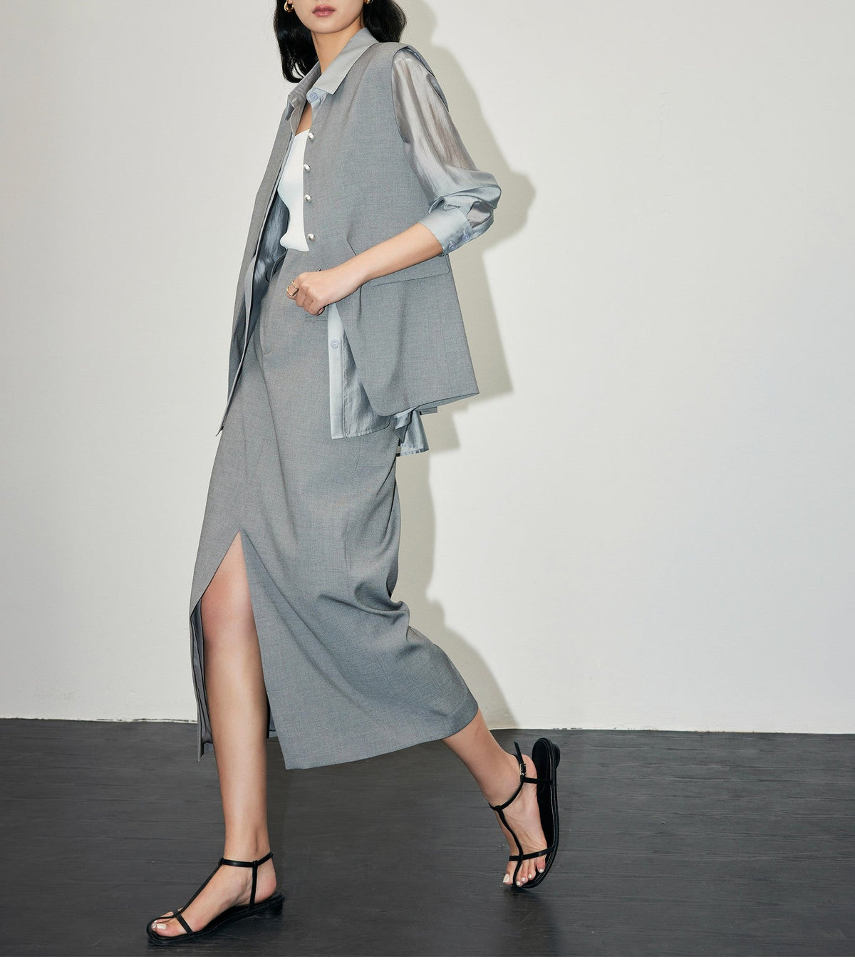 韓国ファッション SELCA-Vネック ノースリーブスリーピース-2024ss-0019-09