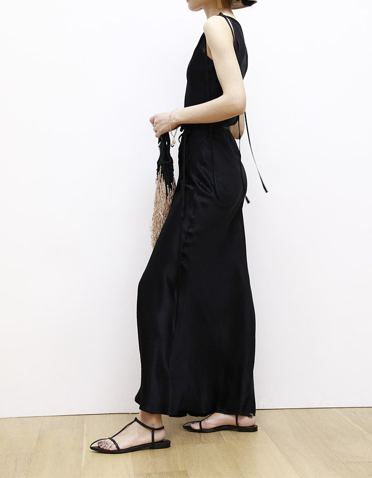 韓国ファッション SELCA-ブラックサテンリボンワンピース-2024ss-0045-012