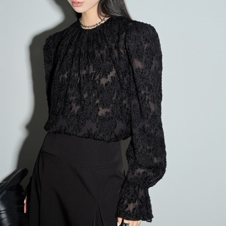 韓国ファッション SELCA-刺繍ベルスリーブブラウス-2024ss-0071-01