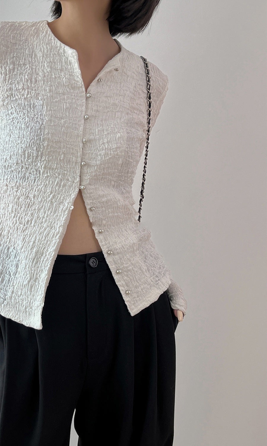 韓国ファッション SELCA-パールボタンタイトカーディガン-2024ss-0059-011