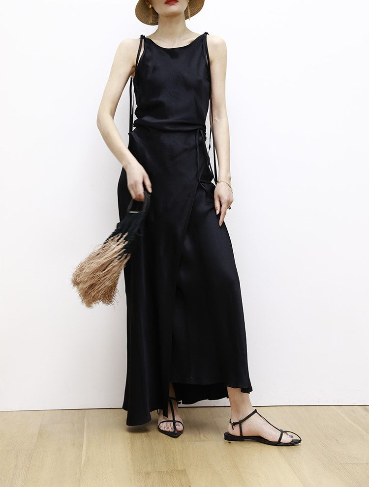 韓国ファッション SELCA-ブラックサテンリボンワンピース-2024ss-0045-011