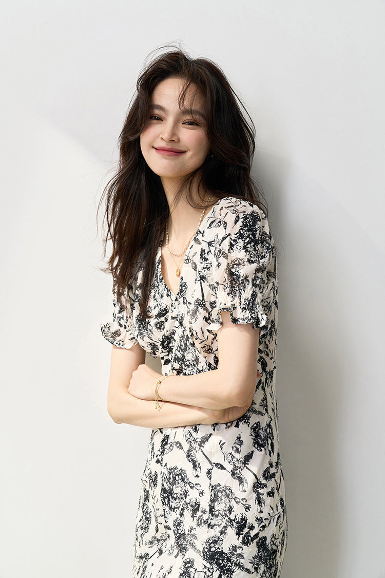 韓国ファッション SELCA-センタースリットフレアワンピース-2024ss-116-07