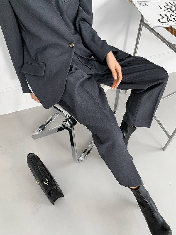 韓国ファッション SELCA-ノーカラーグレーセットアップ-2024ss-0017-039