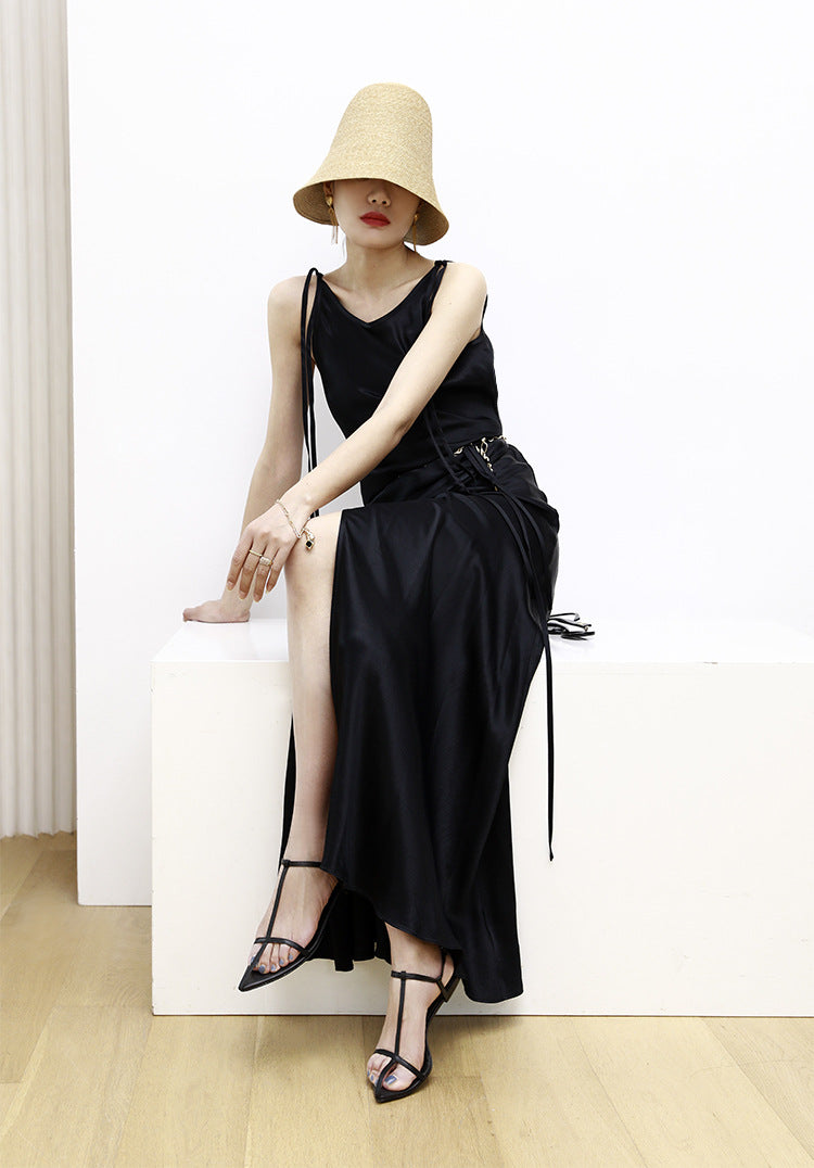 韓国ファッション SELCA-ブラックサテンリボンワンピース-2024ss-0045-09