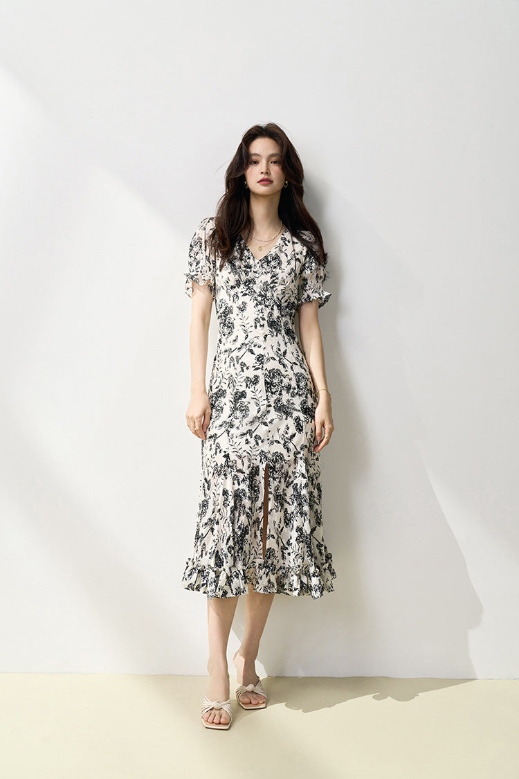 韓国ファッション SELCA-センタースリットフレアワンピース-2024ss-116-010