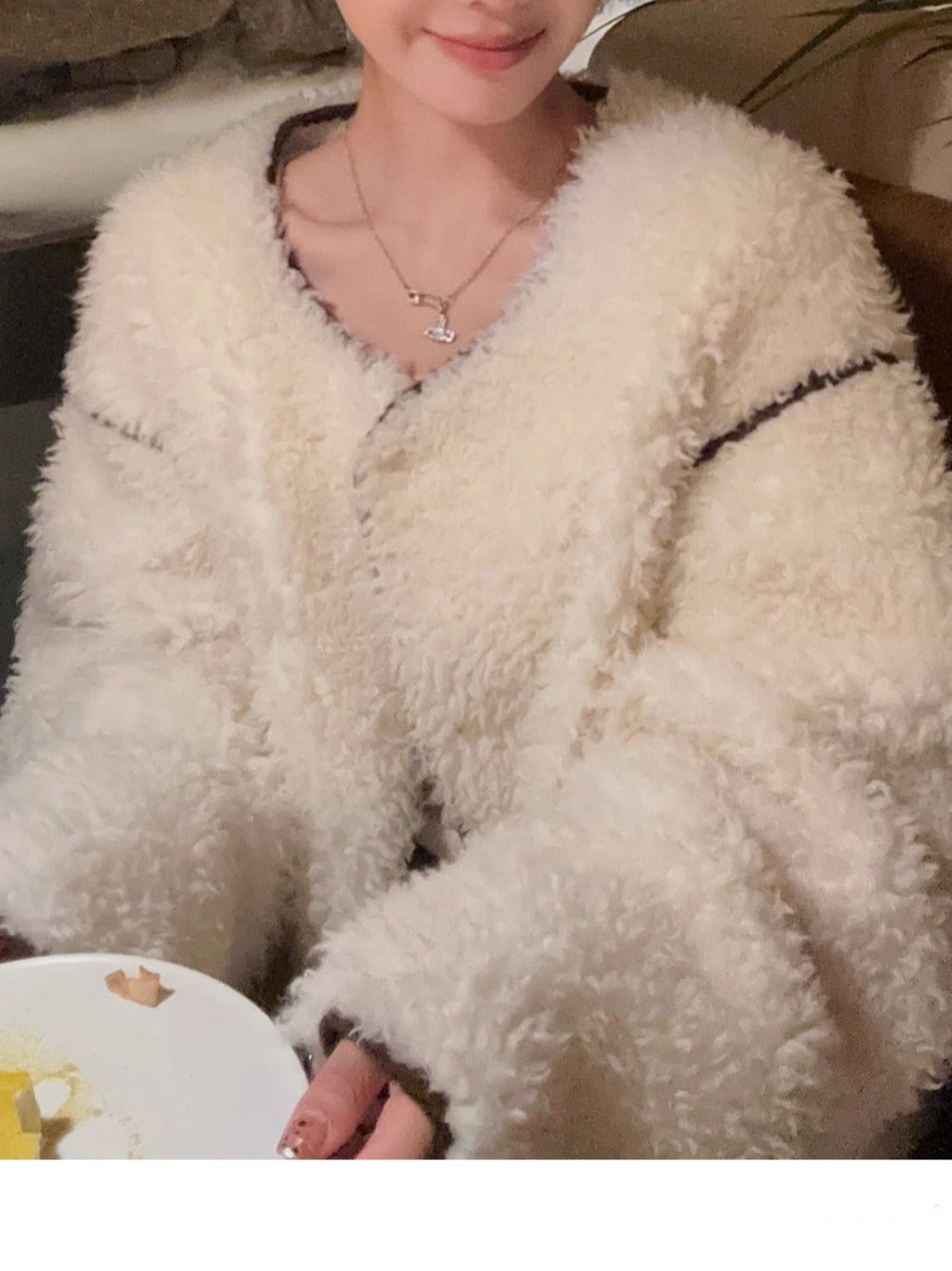 韓国ファッション SELCA-ボアホワイトジャケット-2023aw-ou53-016