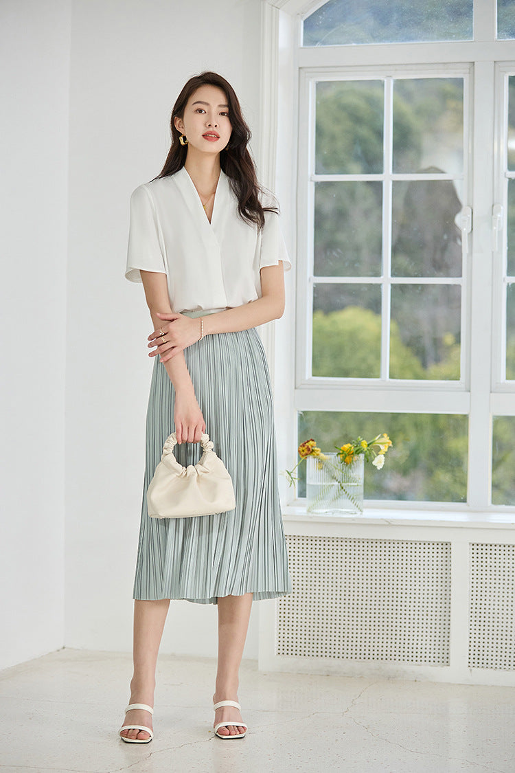韓国ファッション SELCA-Vネックホワイトブラウス-2024ss-140-08