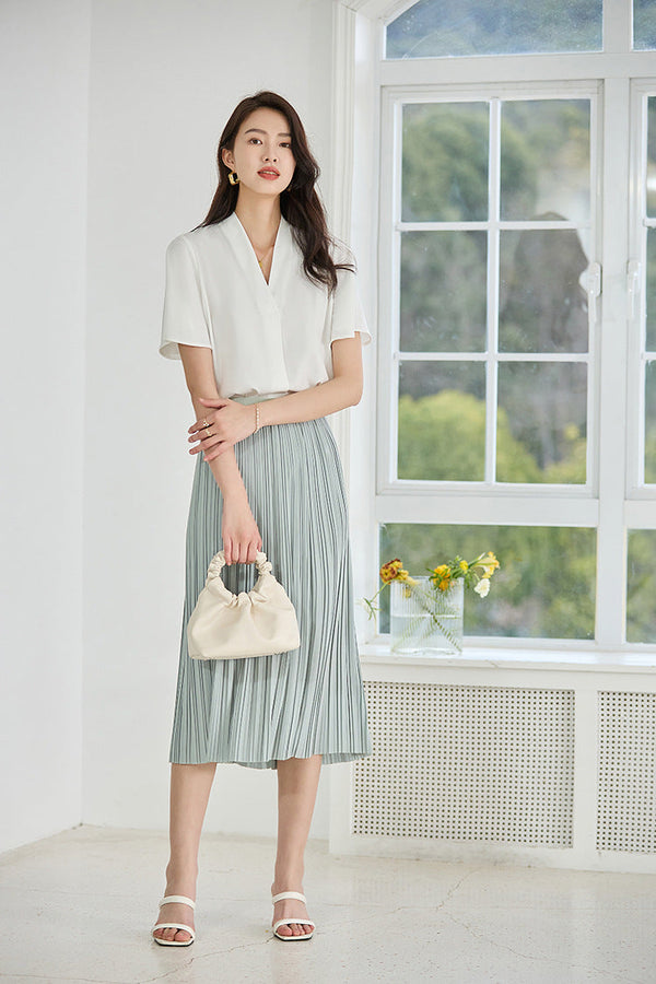 韓国ファッション SELCA-Vネックホワイトブラウス-2024ss-140-08