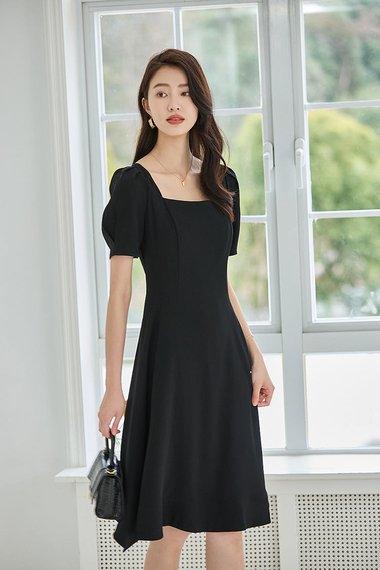 韓国ファッション SELCA-スクエアネックブラックドレス-2024ss-93-06