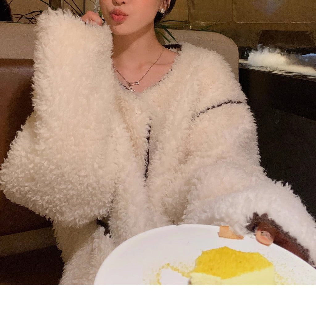 韓国ファッション SELCA-ボアホワイトジャケット-2023aw-ou53-03