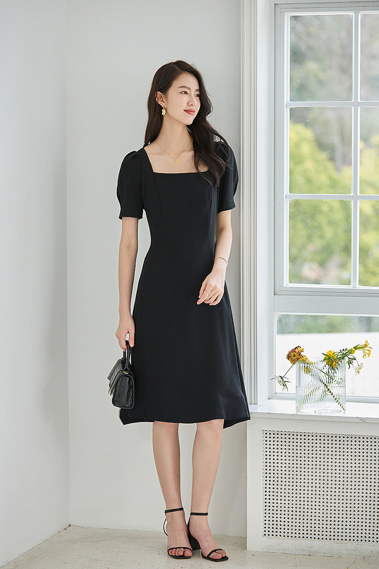 韓国ファッション SELCA-スクエアネックブラックドレス-2024ss-93-09