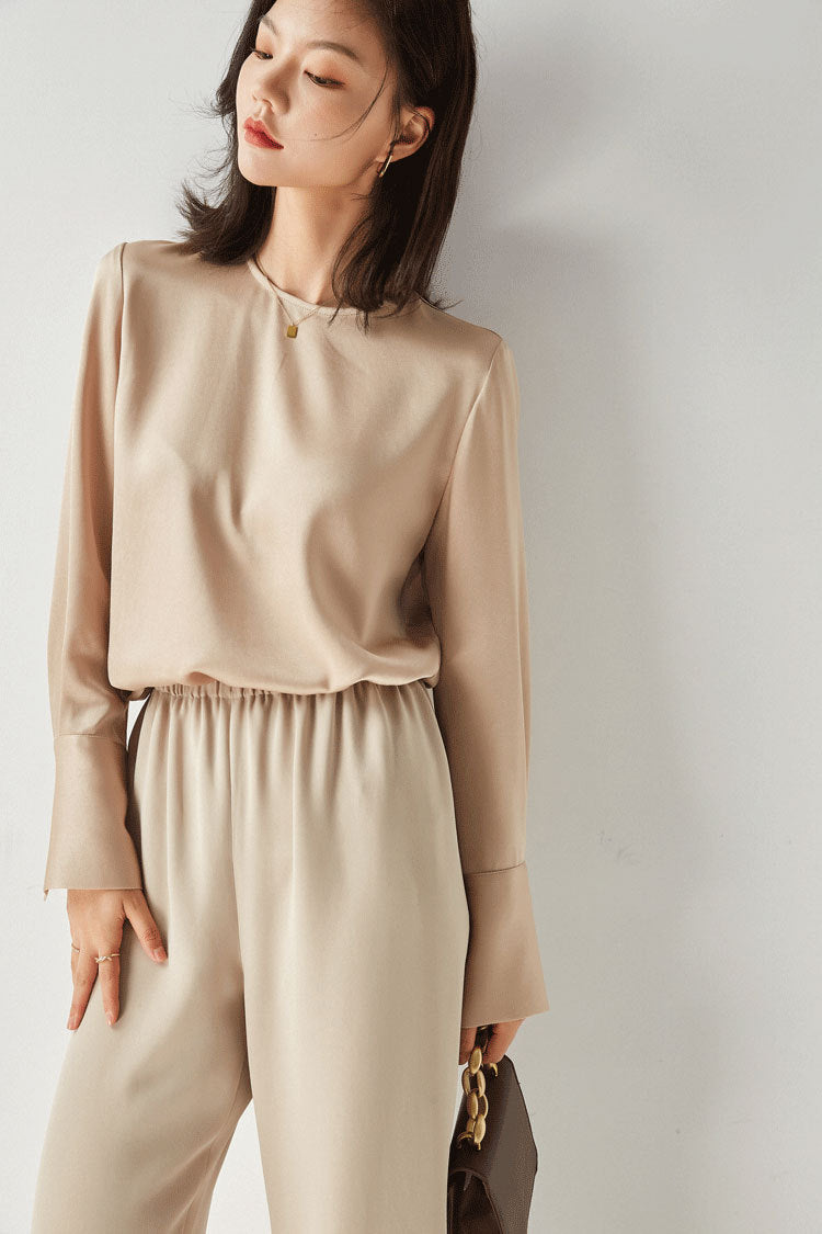 韓国ファッション SELCA-エレガントサテンブラウス-2024ss-tp4-01