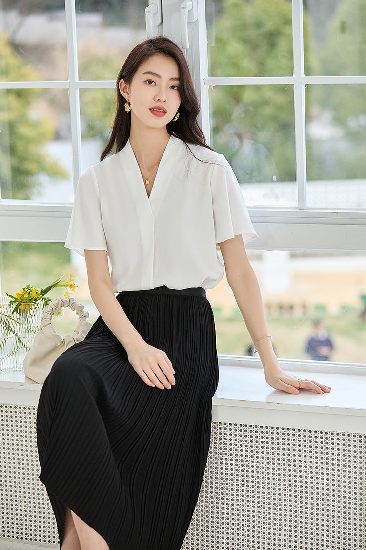 韓国ファッション SELCA-Vネックホワイトブラウス-2024ss-140-05