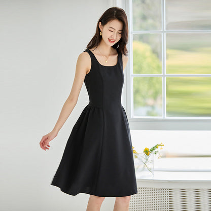 韓国ファッション SELCA-ブラックAラインスカート-2024ss-79-03