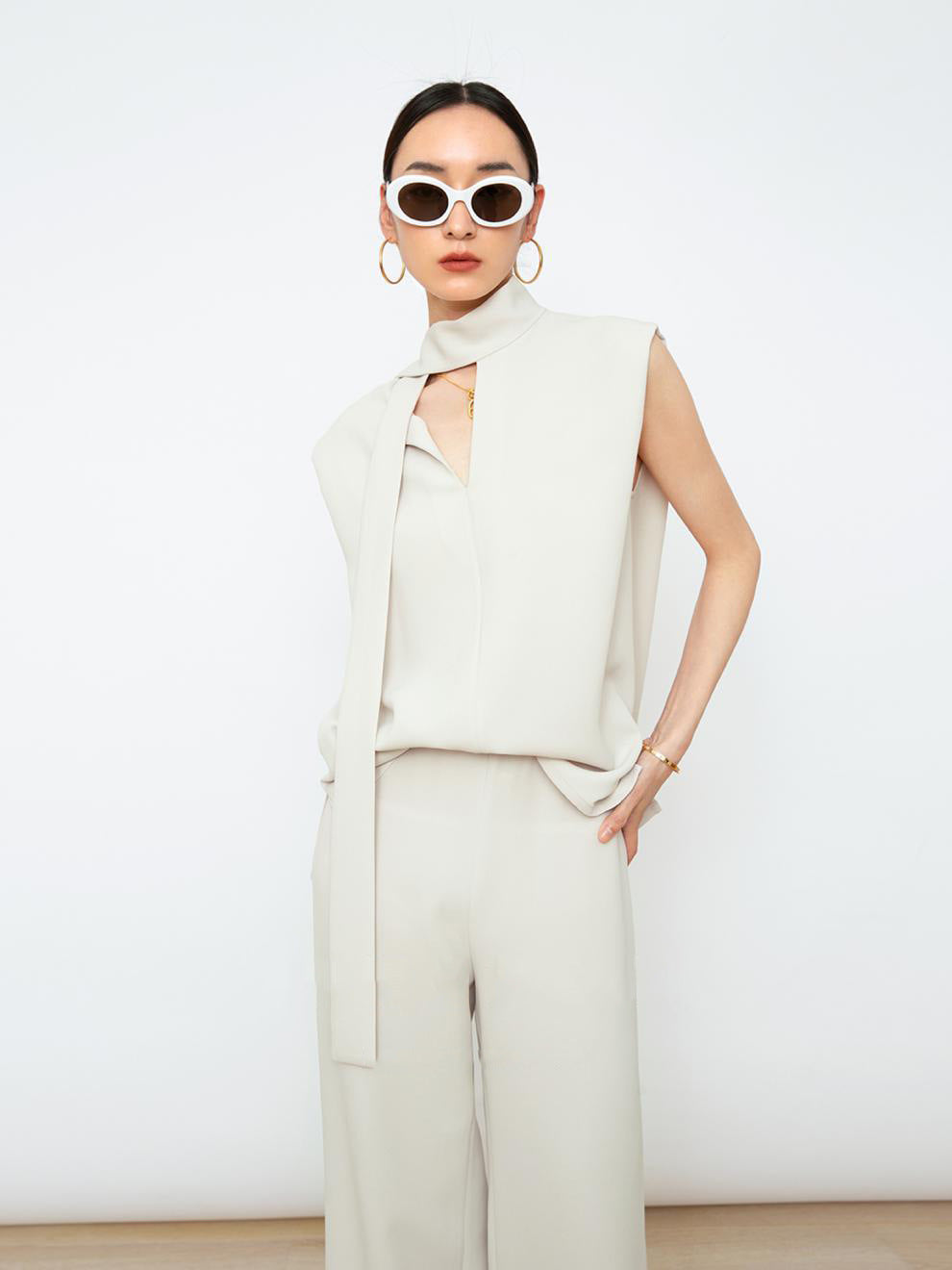 韓国ファッション SELCA-ショルダーリボンパンツスタイルセットアップ-2024ss-0062-011