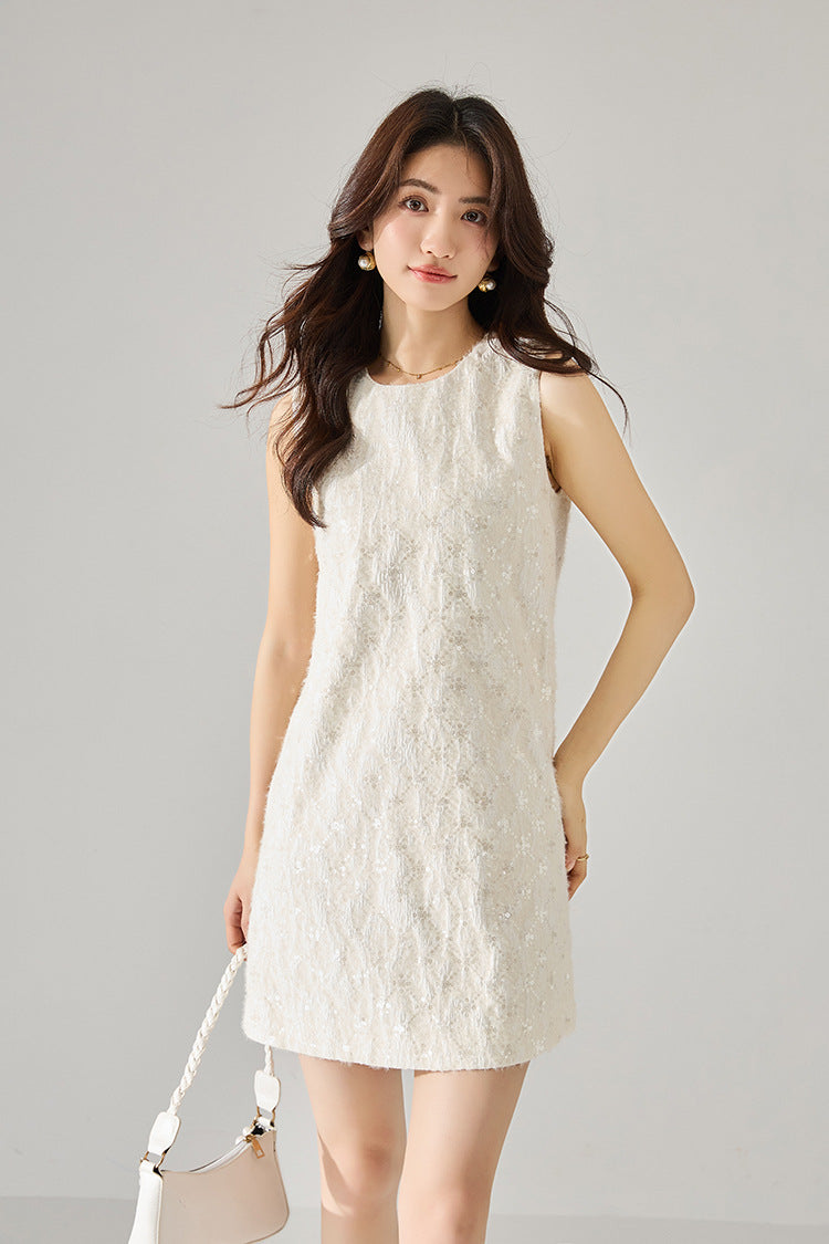 韓国ファッション SELCA-ホワイトムーンライトワンピース-2024ss-138-04