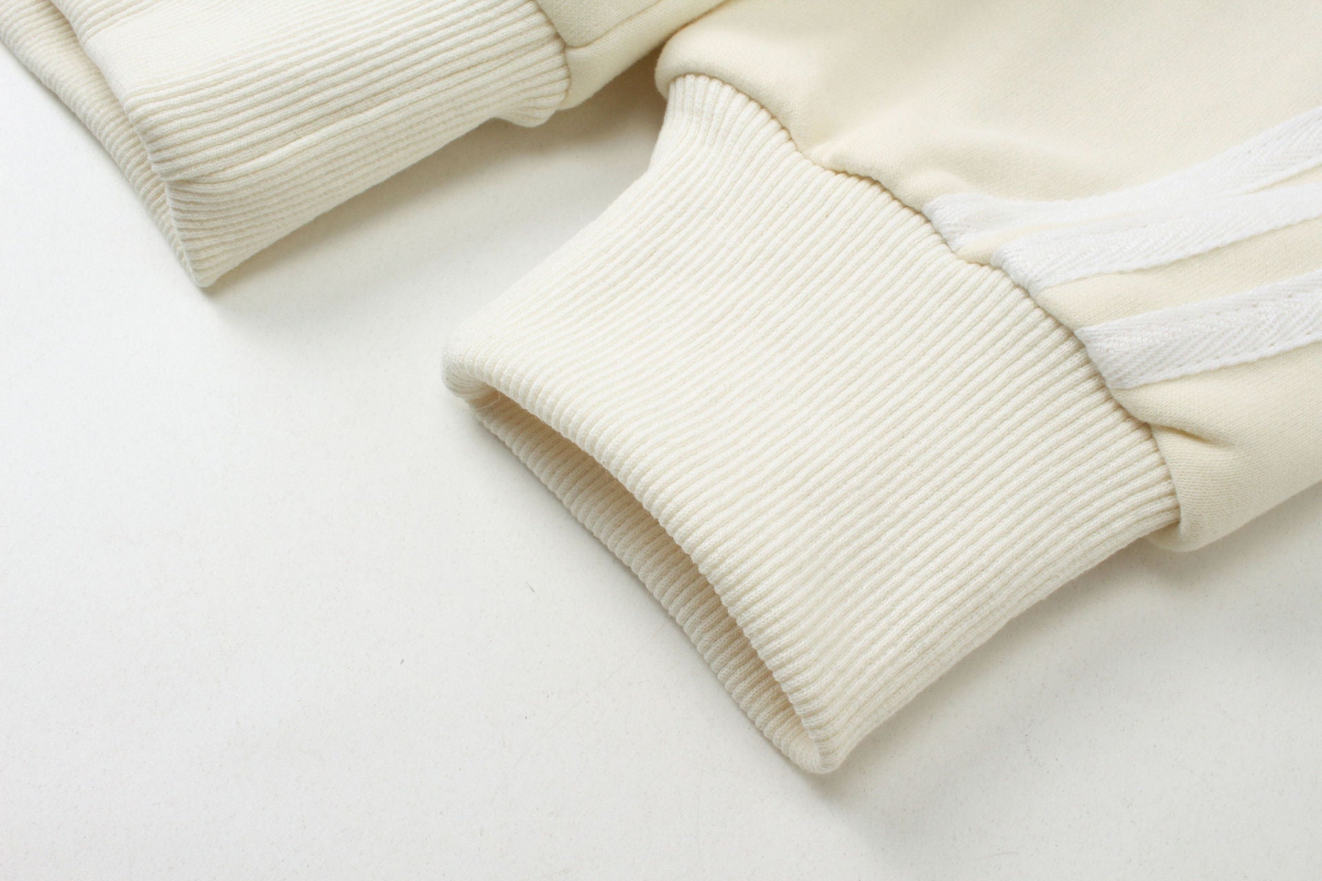 韓国ファッション SELCA-logo cut and sew-mselca2024ss-067-09