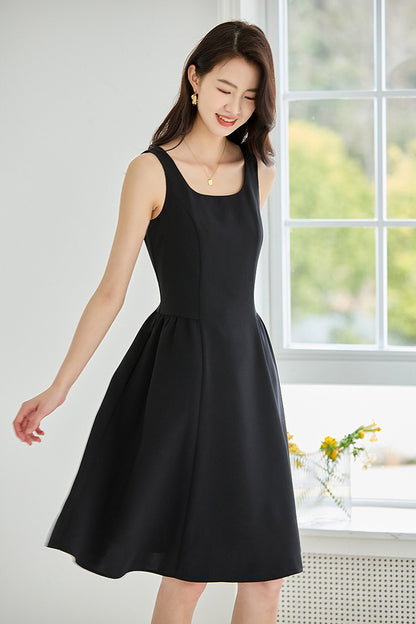 韓国ファッション SELCA-ブラックAラインスカート-2024ss-79-07