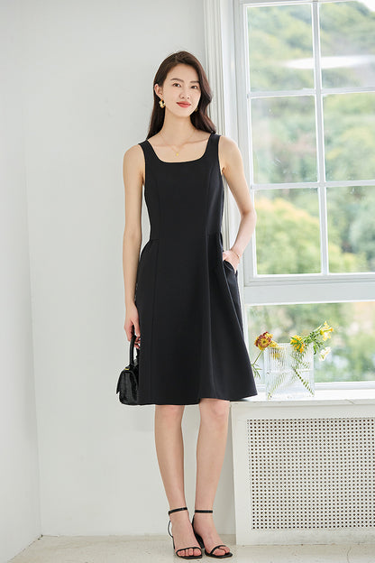 韓国ファッション SELCA-ブラックAラインスカート-2024ss-79-06