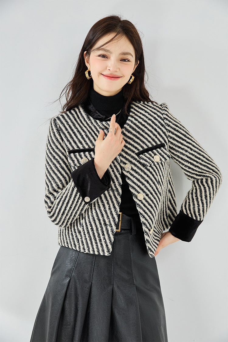 韓国ファッションサイトSELCA-2023aw-ot6-4