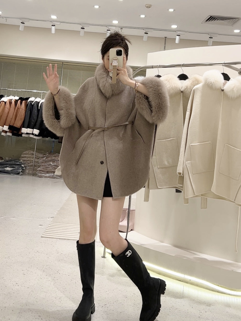 韓国ファッション SELCA-ファーカシミアウールケープコート-2023aw-ou39-05