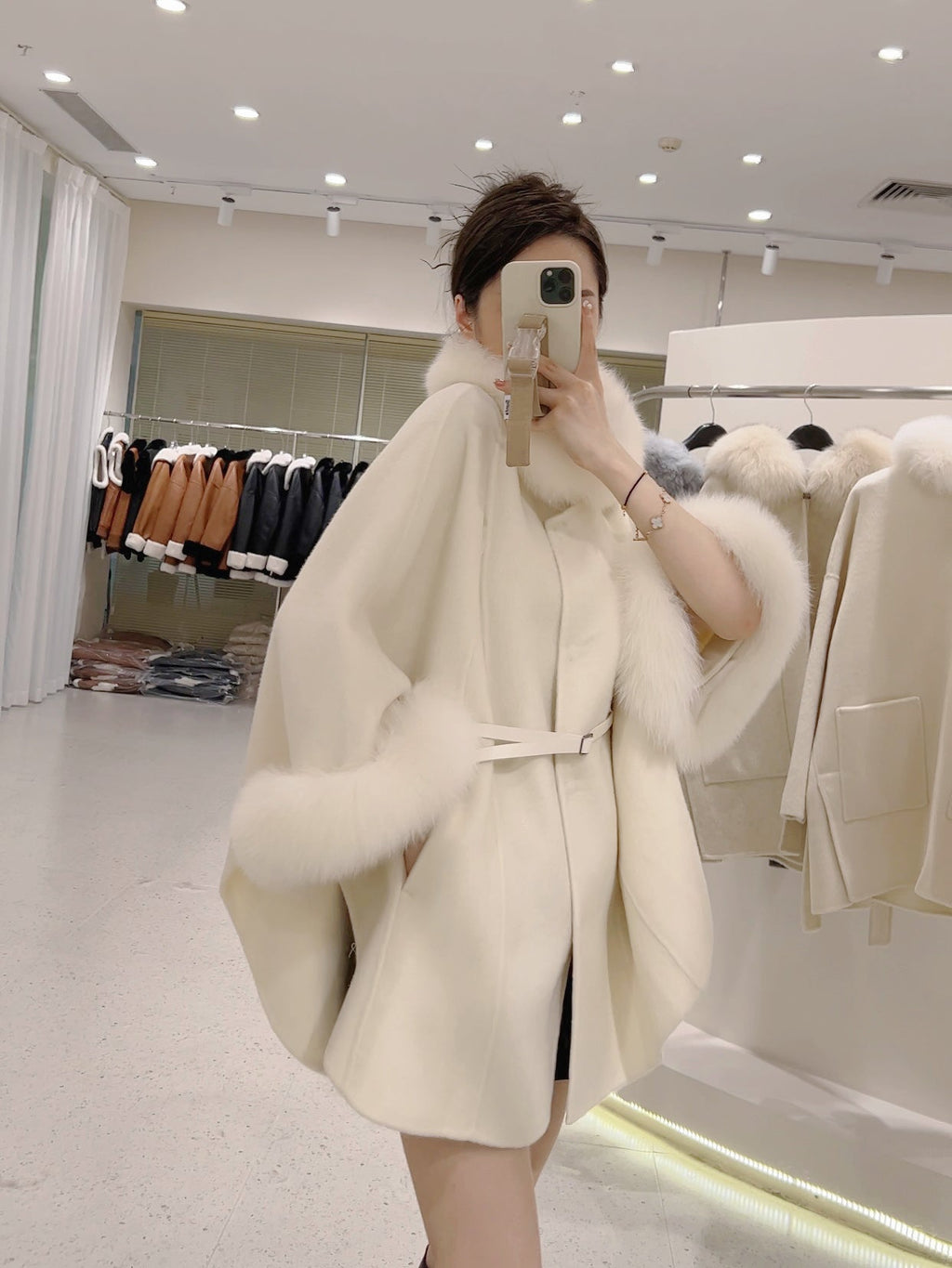 韓国ファッション SELCA-ファーカシミアウールケープコート-2023aw-ou39-012