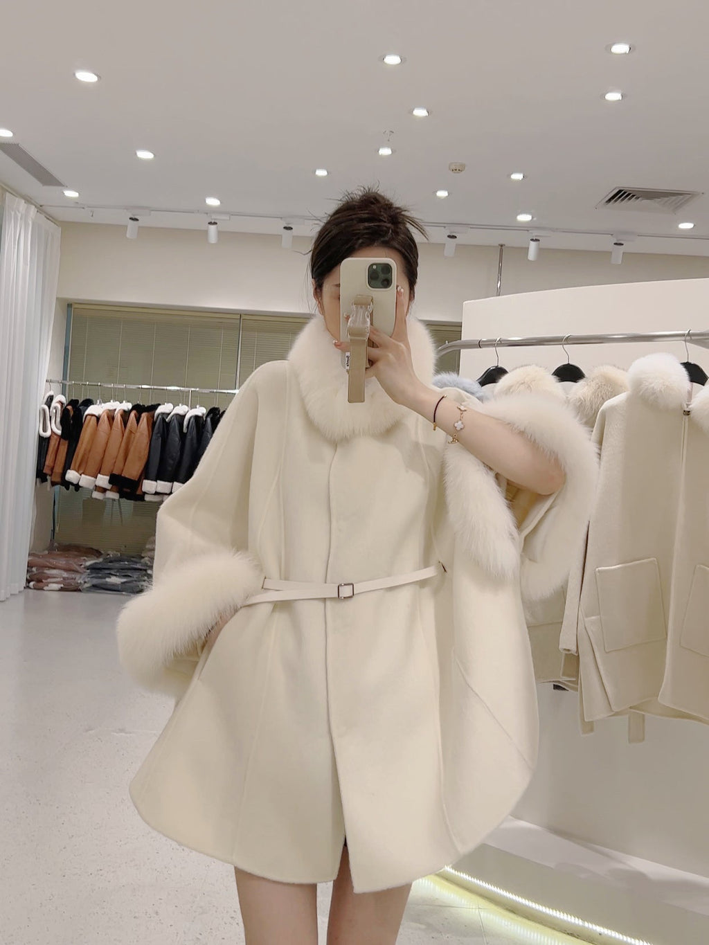 韓国ファッション SELCA-ファーカシミアウールケープコート-2023aw-ou39-015