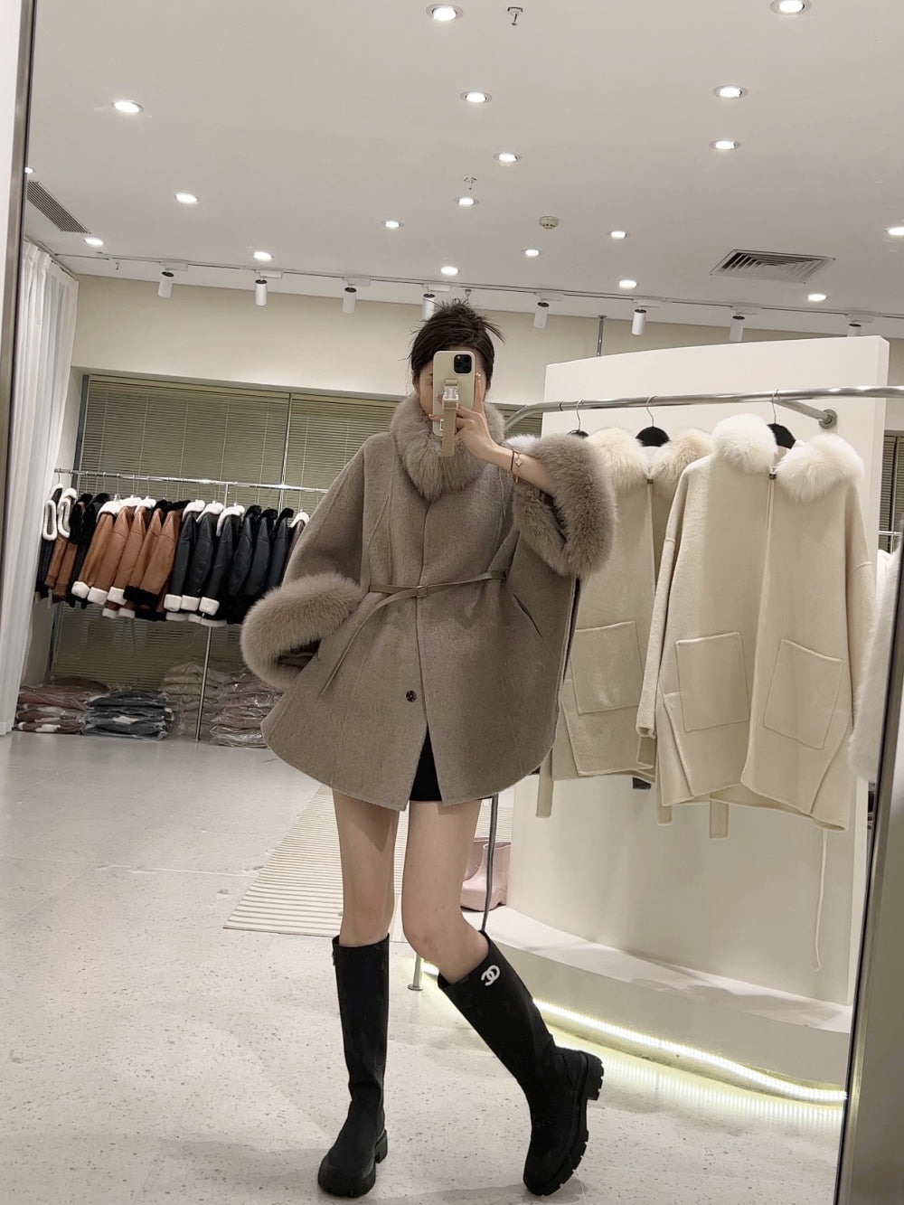 韓国ファッション SELCA-ファーカシミアウールケープコート-2023aw-ou39-07