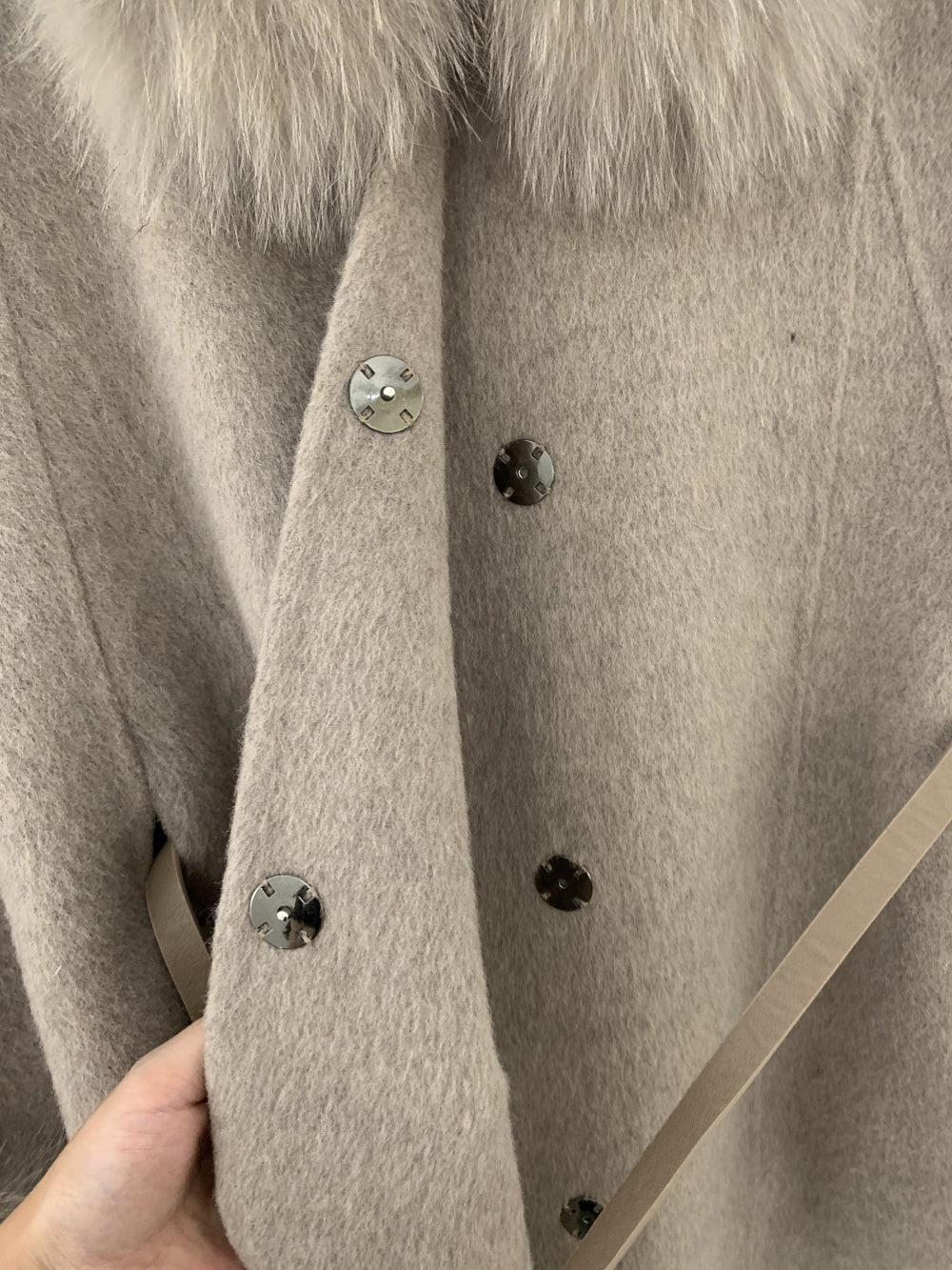 韓国ファッション SELCA-ファーカシミアウールケープコート-2023aw-ou39-022