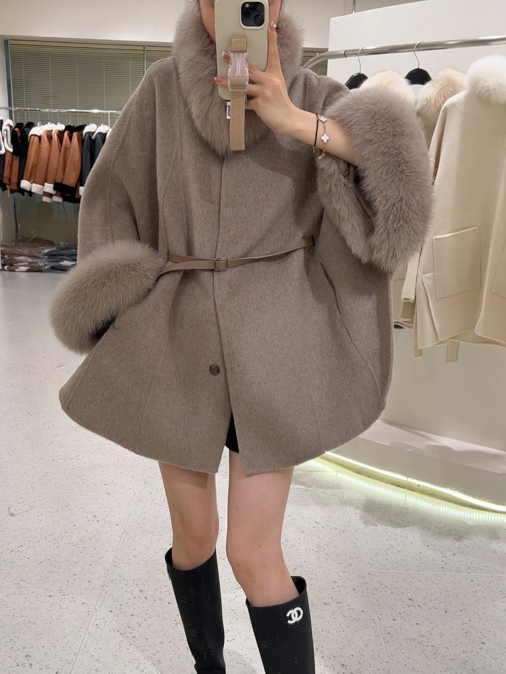 韓国ファッション SELCA-ファーカシミアウールケープコート-2023aw-ou39-08