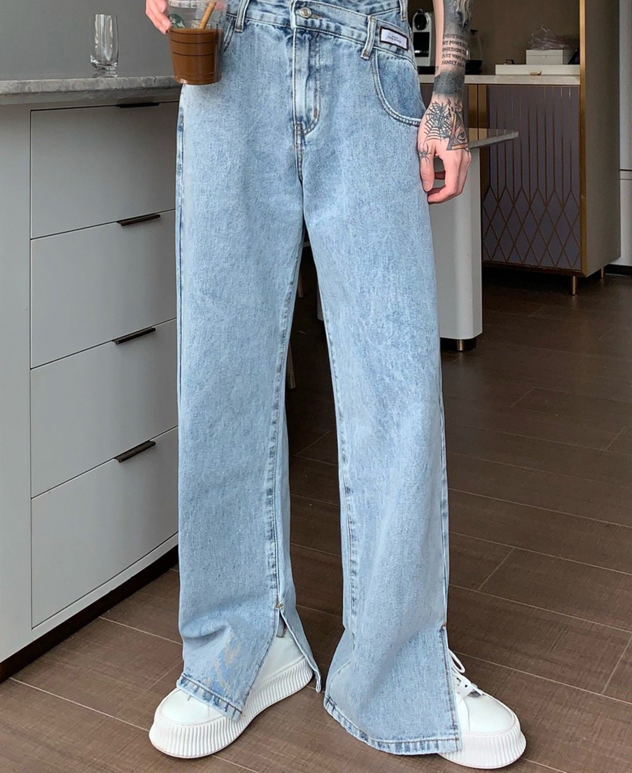 韓国ファッション SELCA-High-waisted denim with slits-mselca2023aw403-07