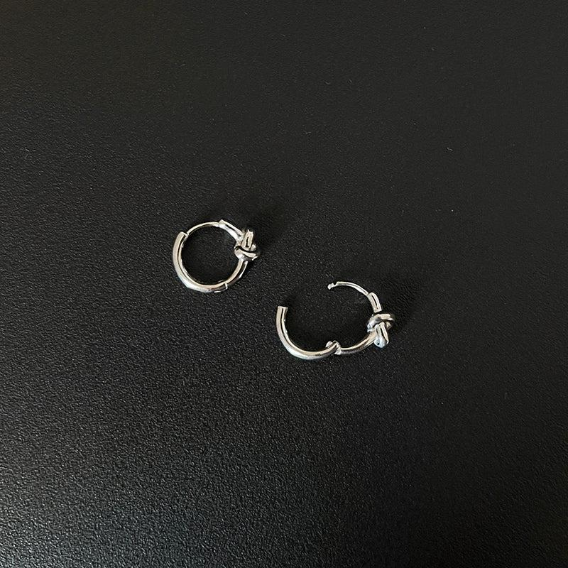 韓国ファッション SELCA-Knotted Hoop Earrings-mselca2023aw430-04