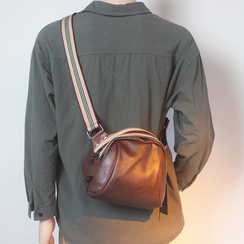 韓国ファッション SELCA-Large -capacity body bag-mselca2023aw432-01
