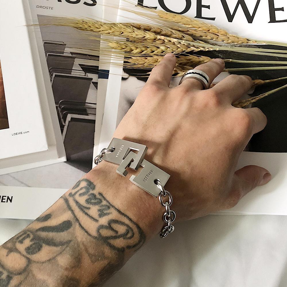 韓国ファッション SELCA-Lettering Cuban Chain Bracelet-mselca2023aw452-02