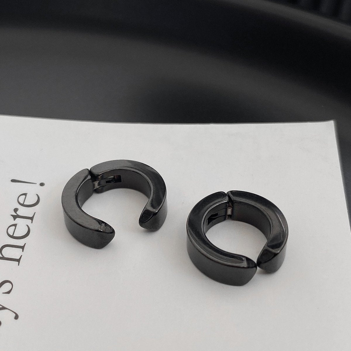 韓国ファッション SELCA-Titanium earrings-mselca2023aw926-07