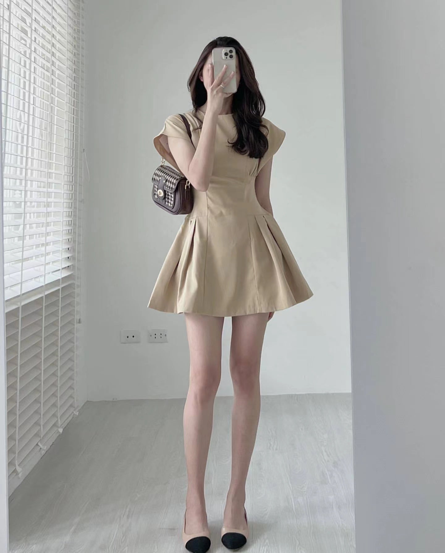 韓国ファッションサイトSELCA-2023ss-op41-2